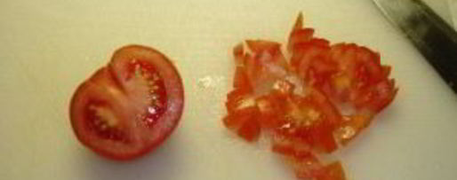 Шаг 4: сосиски в лаваше