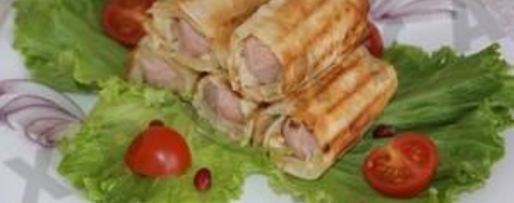 Шаг 5: сосисок в лаваше с сыром и картошкой