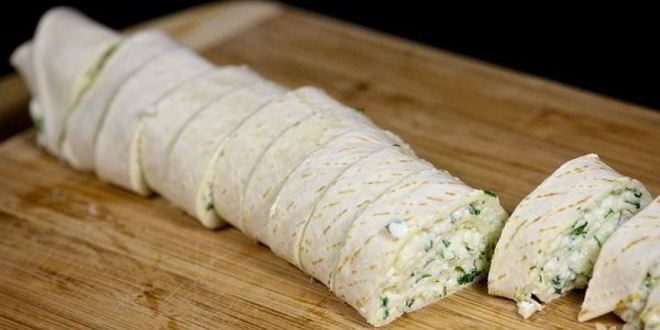 Рецепт тонкого лаваша с сыром