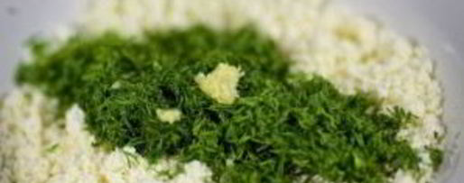 Шаг 2: тонкого лаваша с сыром