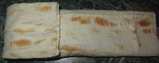 Шаг 4: закуски из лаваша и корейской морковки