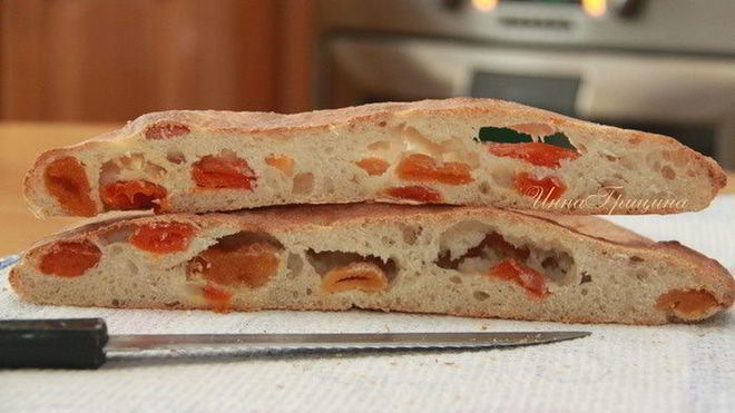 Рецепт Абрикосовой фокаччи с лимончелло