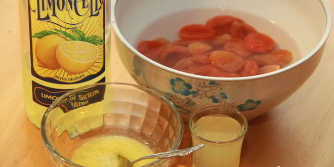 Рецепт абрикосовой фокаччи с лимончелло