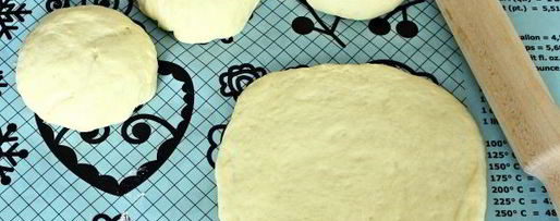 Шаг 8: дрожжевых лепешек на сковороде