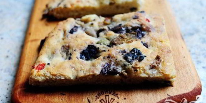 Рецепт фокаччи с маслинами