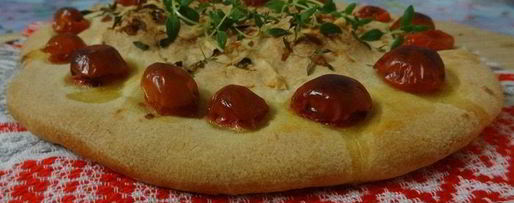 Шаг 4: фокаччи с пармезаном и пряными травами