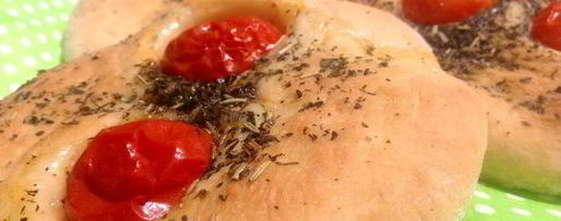 Шаг 5: фокаччи с помидорами черри и итальянскими травами