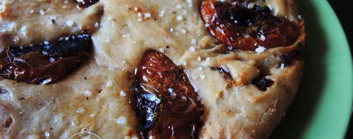 Шаг 11: фокаччи с вялеными помидорами