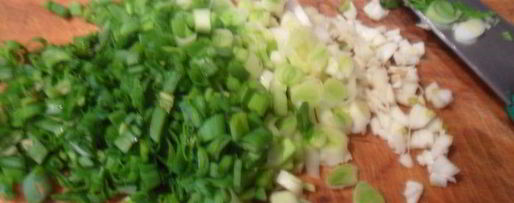 Шаг 1: фокаччи с зеленью и чесноком