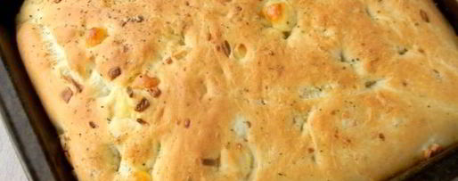 Шаг 11: фокаччи с жареным луком и сыром