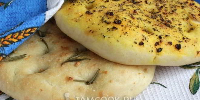 Рецепт фокаччи тонкой с ароматными травами