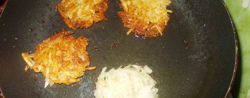 Шаг 1: капустки брокколи с картофельными лепешками