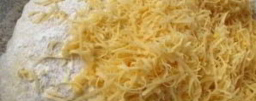 Шаг 2: лепешек с сыром в духовке