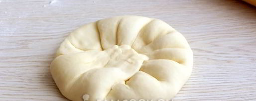 Шаг 10: лепешек с творогом и зеленью на сковороде