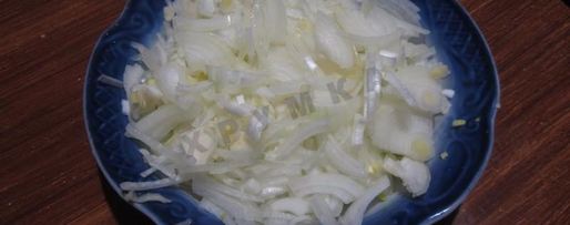 Шаг 3: луковых лепешек