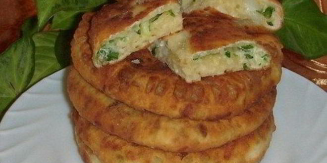 Рецепт сырных лепешек на кефире с зеленым луком
