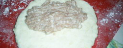 Шаг 3: сырных лепешек с мясом