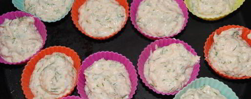 Шаг 10: картофельных маффинов с лососем и зеленью