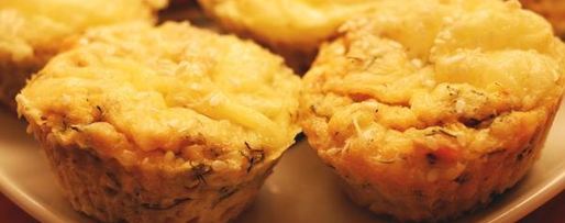 Шаг 13: картофельных маффинов с лососем и зеленью