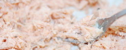 Шаг 2: картофельных маффинов с лососем и зеленью