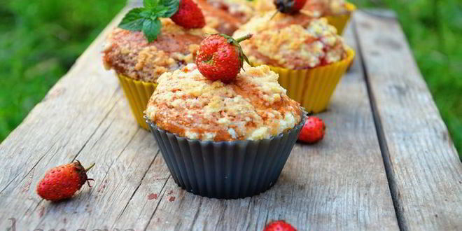 Рецепт клубничных маффинов с овсяными хлопьями и имбирем