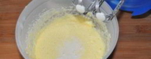 Шаг 1: маффинов с апельсинами и фисташками