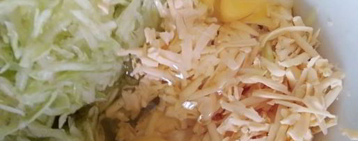 Шаг 1: маффинов с кабачком, сыром и мятой