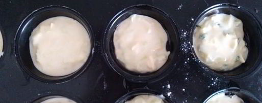 Шаг 5: маффинов с кабачком, сыром и мятой