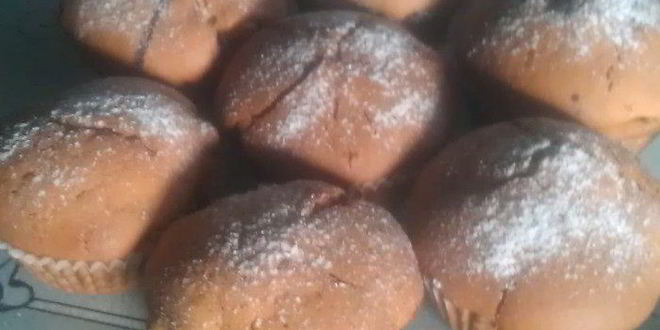 Рецепт маффинов с персиком и клюквой