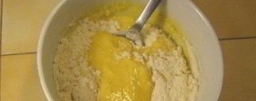 Шаг 1: маффинов с вареной сгущенкой