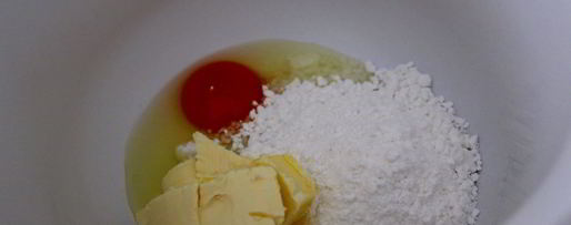 Шаг 1: маффинов с вареньем на кефире