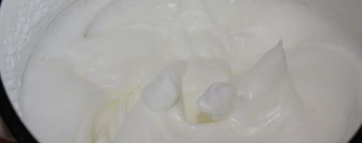 Шаг 3: маффинов с яблоком и изюмом с медово-ореховой глазурью