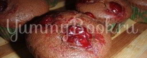 Шаг 5: маффинов шоколадно-вишневые