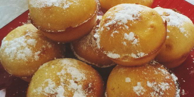 Рецепт манных маффинов с курагой