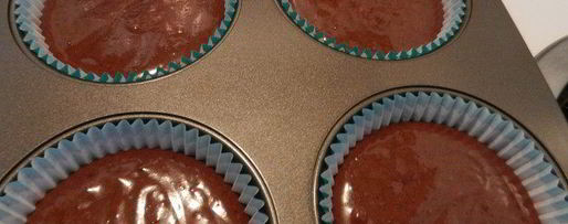 Шаг 5: нежных шоколадных маффинов и крем для украшения