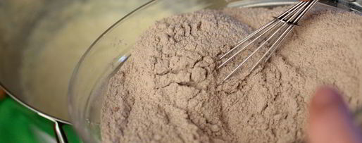 Шаг 6: шоколадных маффинов с бананом