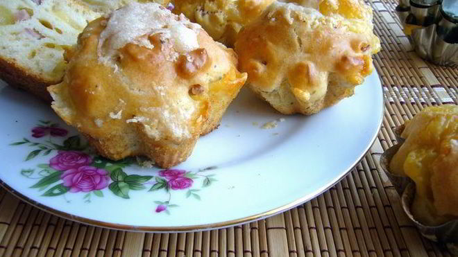 Рецепт Ветчинно-сырных маффины