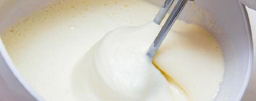 Шаг 1: манника на йогурте