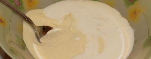 Шаг 1: манника на кефире с яблоками