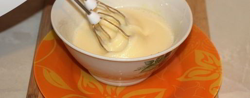 Шаг 4: манника на кефире с яблоками