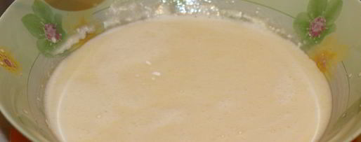 Шаг 6: манника на кефире с яблоками