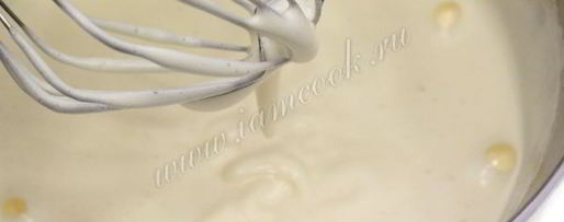 Шаг 3: манника на сметане