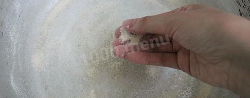 Шаг 10: манника с бананами на кефире