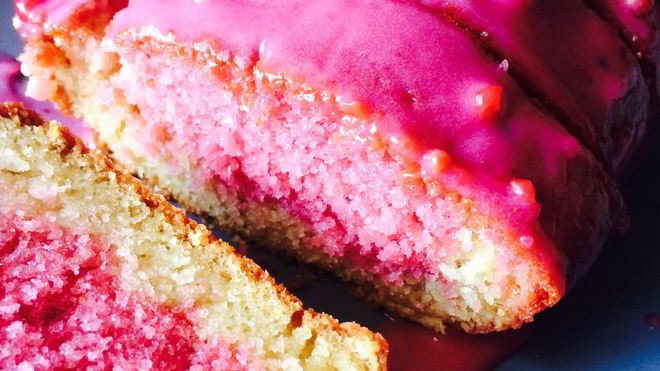 Рецепт Манника с кефиром и брусникой