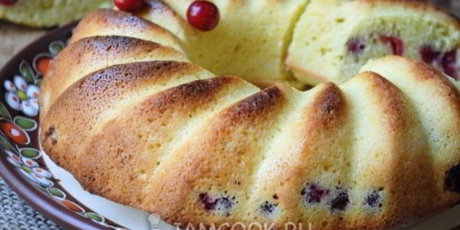 Рецепт манника с вишней на кефире