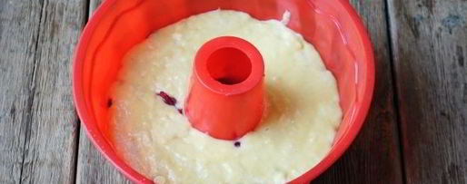 Шаг 14: манника с вишней на кефире