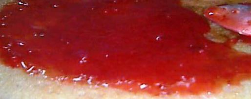 Шаг 2: манника с ягодами