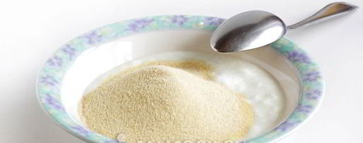 Шаг 2: манника шоколадного с финиками и миндалем