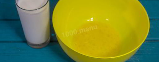 Шаг 2: мокрого манника на кефире