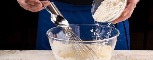 Шаг 3: нежного манника с яблоками